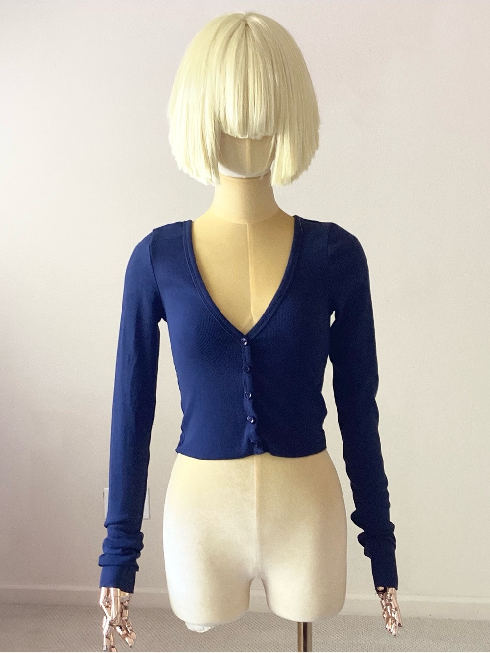 Eterne Navy V-Neck Button Front Women's Top SZ S